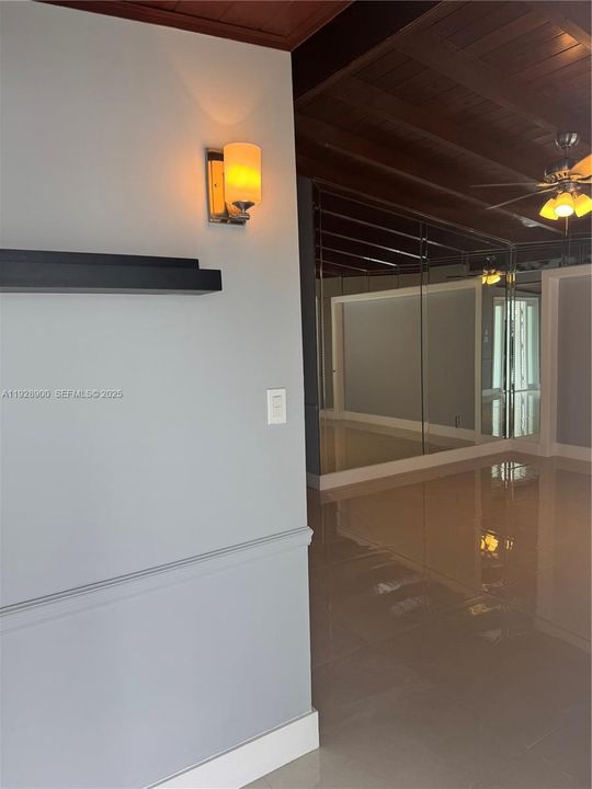 В аренду: $3,500 (3 спален, 2 ванн, 1929 Квадратных фут)