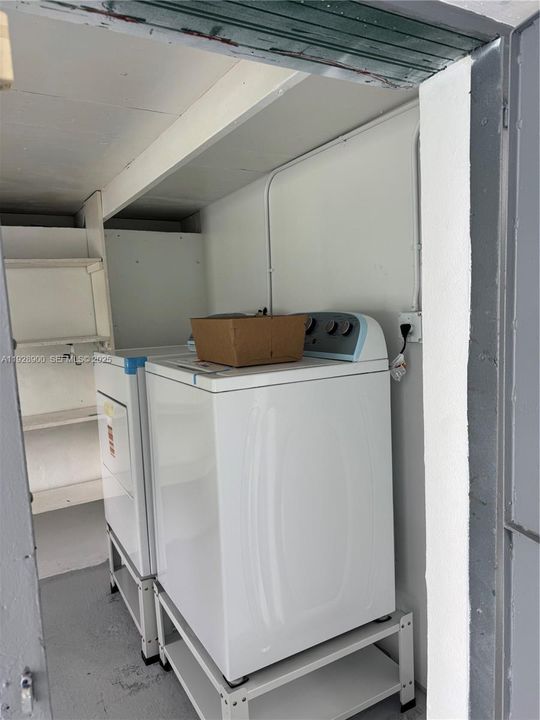 В аренду: $3,500 (3 спален, 2 ванн, 1929 Квадратных фут)