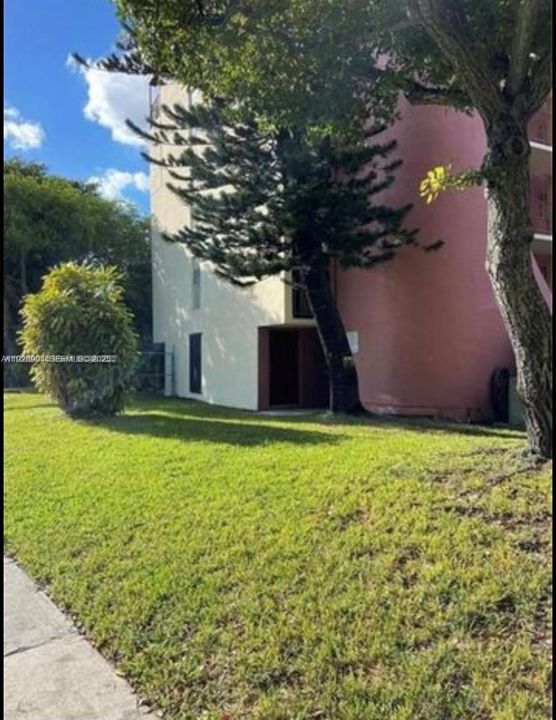 В аренду: $2,400 (2 спален, 2 ванн, 1194 Квадратных фут)