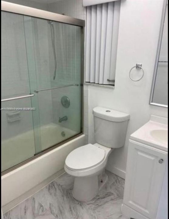 В аренду: $2,400 (2 спален, 2 ванн, 1194 Квадратных фут)