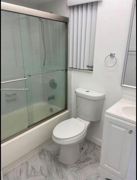 В аренду: $2,400 (2 спален, 2 ванн, 1194 Квадратных фут)