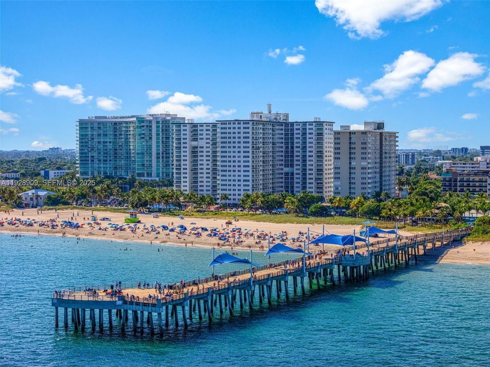 For Sale: $489,900 (2 beds, 2 baths, 1450 Square Feet)