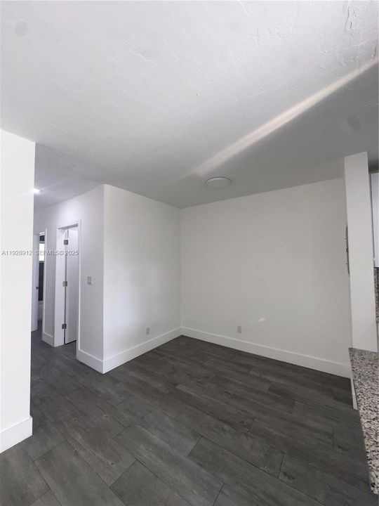 For Rent: $1,650 (1 beds, 1 baths, 0 Square Feet)