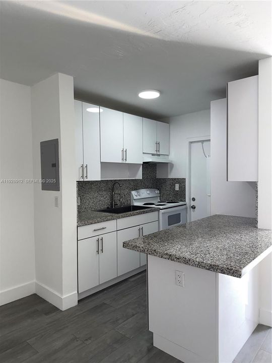 For Rent: $1,650 (1 beds, 1 baths, 0 Square Feet)