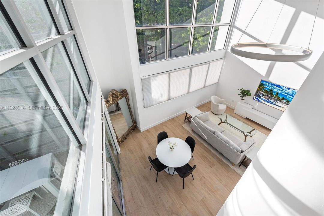 For Rent: $7,000 (2 beds, 2 baths, 1267 Square Feet)