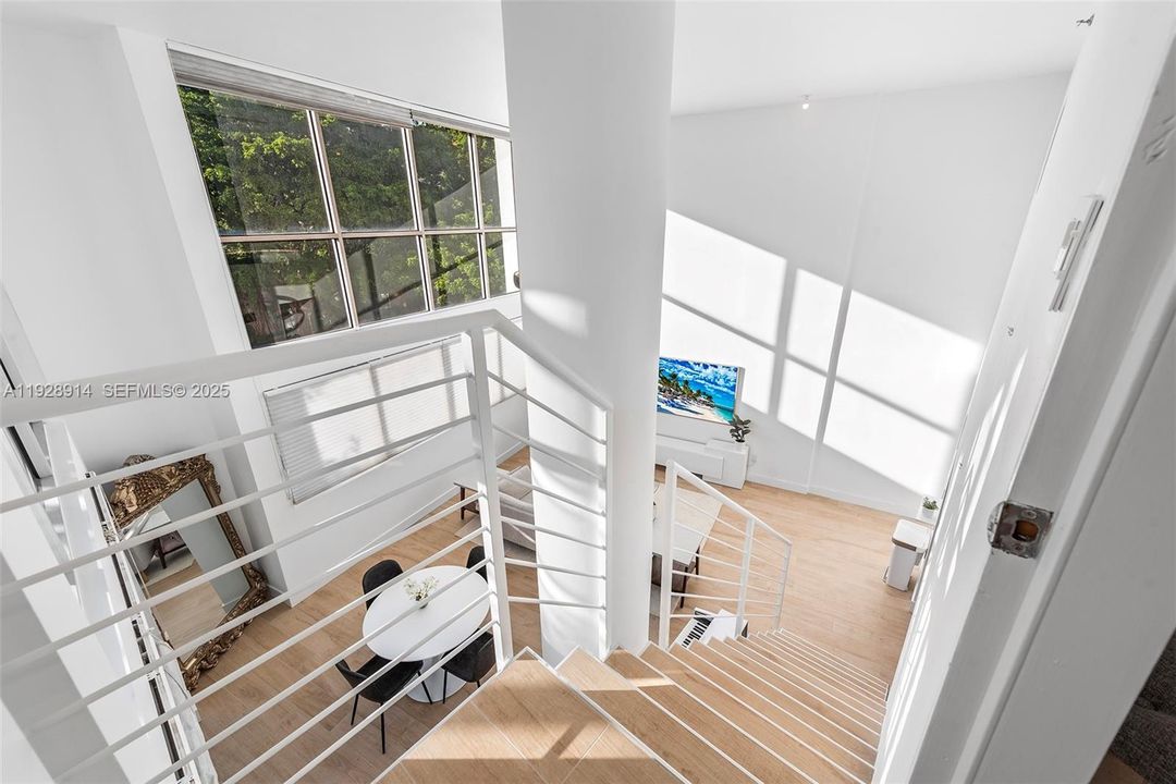 For Rent: $7,000 (2 beds, 2 baths, 1267 Square Feet)