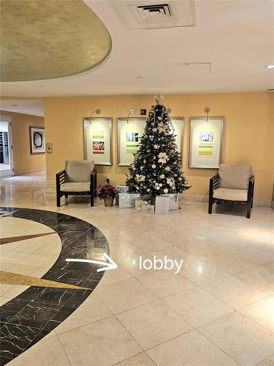 For Rent: $2,375 (1 beds, 1 baths, 690 Square Feet)