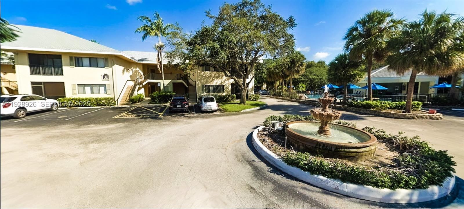 For Rent: $1,890 (2 beds, 2 baths, 858 Square Feet)