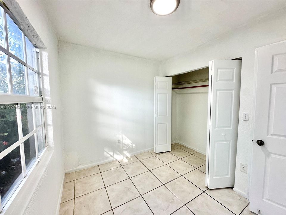 出租: $2,900 (3 贝兹, 2 浴室, 1253 平方英尺)