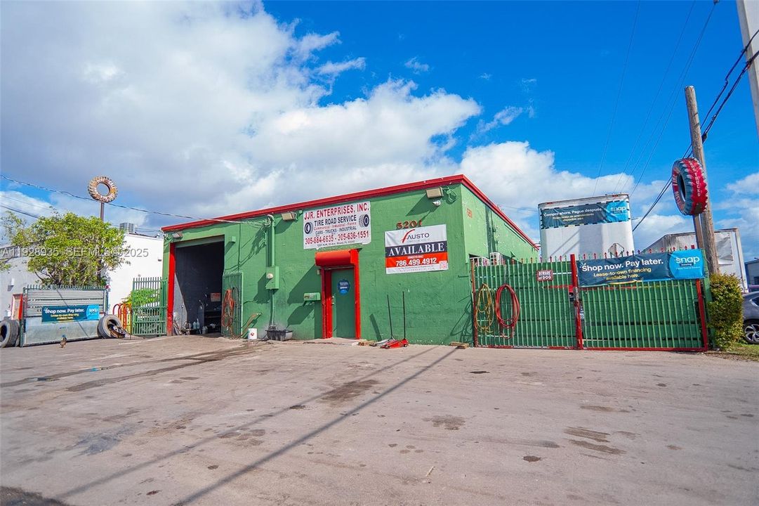 待售: $1,000,000 (0 贝兹, 0 浴室, 0 平方英尺)