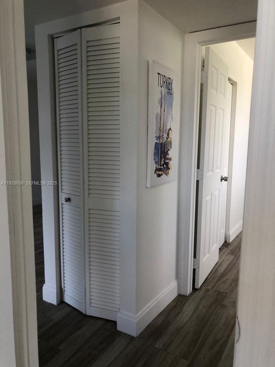 В аренду: $2,999 (2 спален, 1 ванн, 665 Квадратных фут)