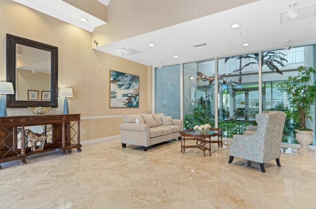 5049 lobby