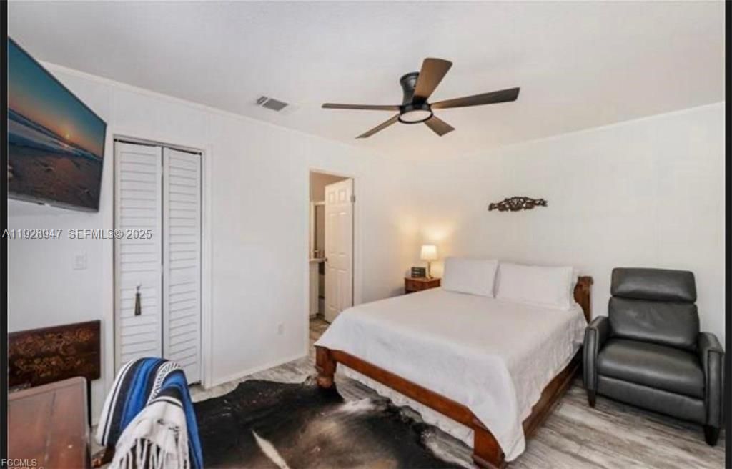 На продажу: $215,000 (2 спален, 2 ванн, 0 Квадратных фут)