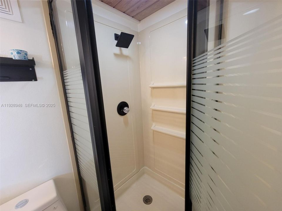 На продажу: $459,000 (2 спален, 2 ванн, 1080 Квадратных фут)