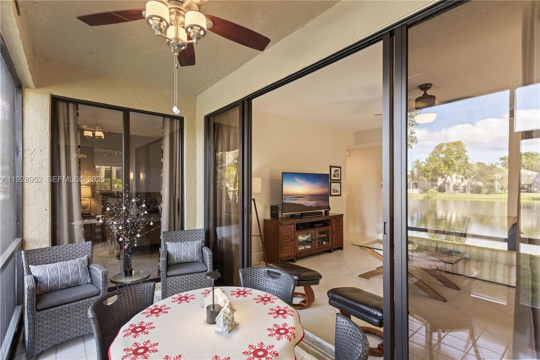 For Sale: $399,900 (2 beds, 2 baths, 1380 Square Feet)