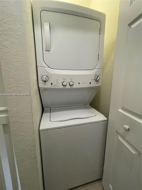 En Renta: $3,100 (3 camas, 2 baños, 1540 Pies cuadrados)