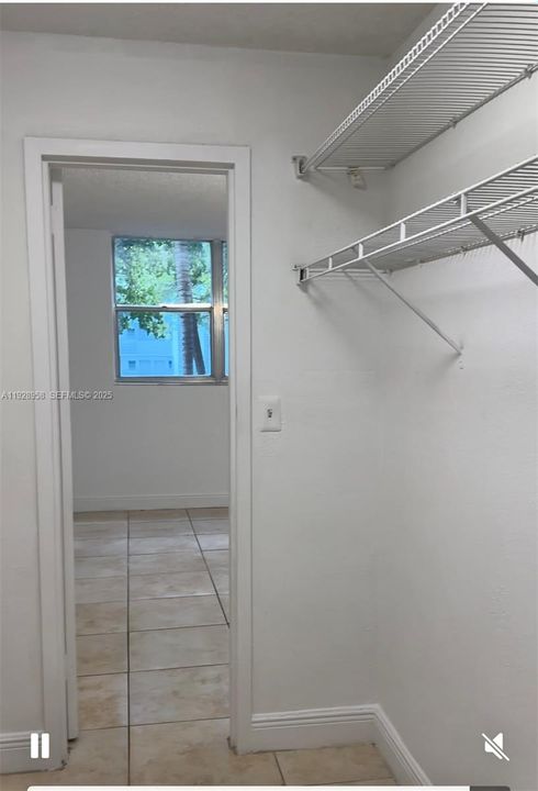 For Rent: $1,750 (1 beds, 1 baths, 673 Square Feet)
