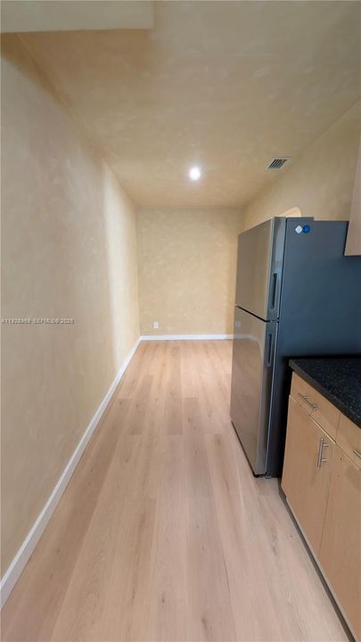 В аренду: $2,499 (2 спален, 1 ванн, 2042 Квадратных фут)