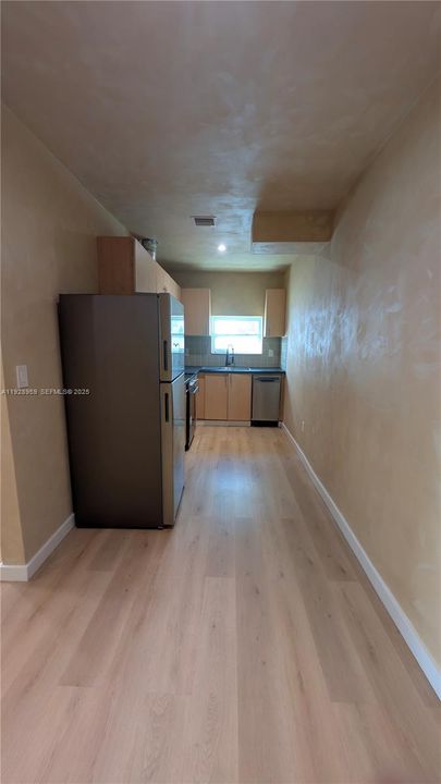 В аренду: $2,499 (2 спален, 1 ванн, 2042 Квадратных фут)