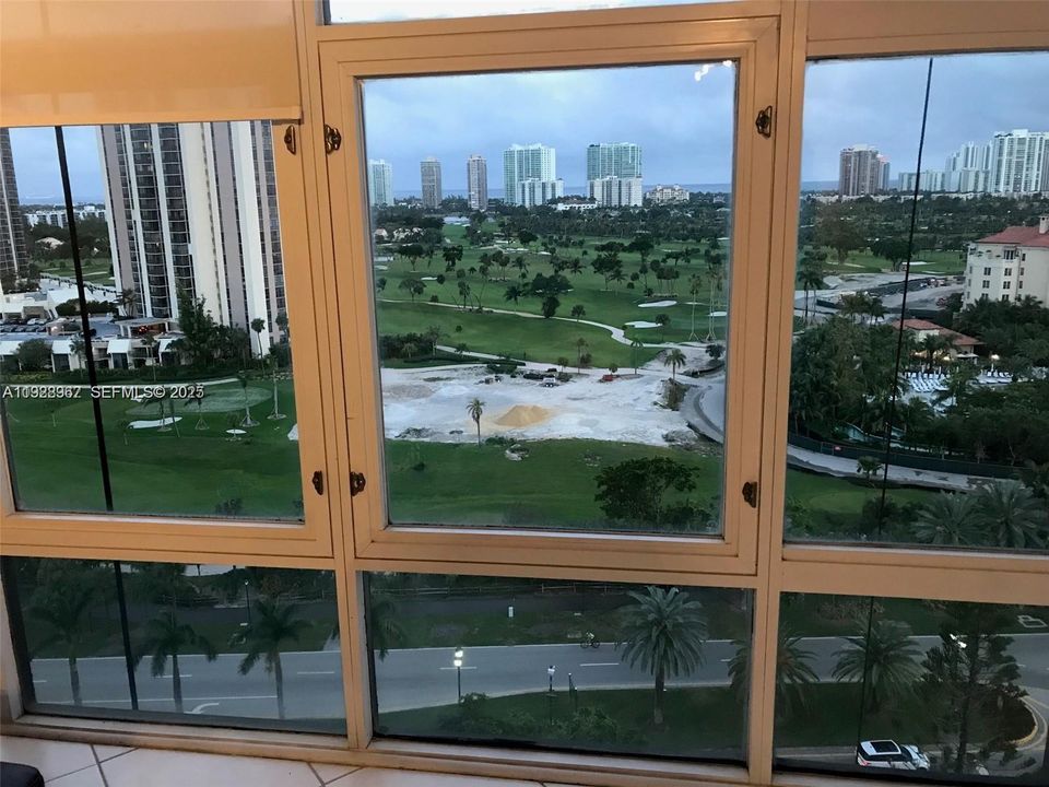 En Renta: $2,950 (2 camas, 2 baños, 1308 Pies cuadrados)