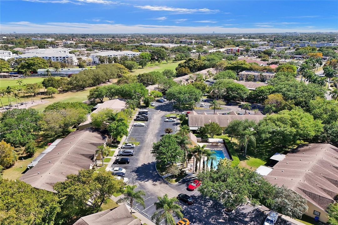 En Venta: $390,000 (3 camas, 2 baños, 1512 Pies cuadrados)