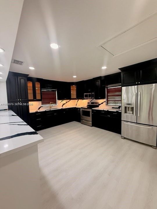 En Venta: $545,000 (3 camas, 2 baños, 1486 Pies cuadrados)