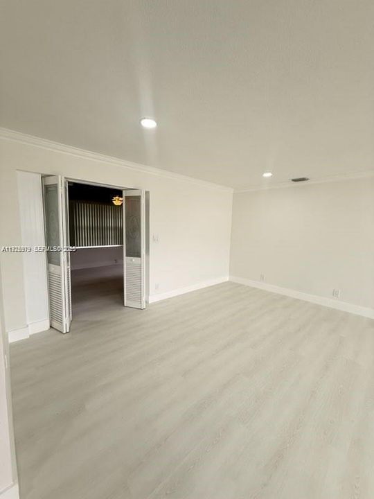 En Venta: $545,000 (3 camas, 2 baños, 1486 Pies cuadrados)