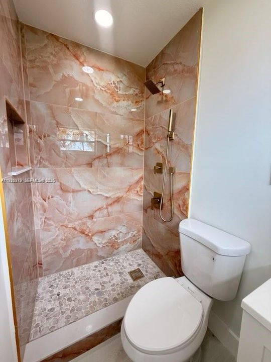 En Venta: $545,000 (3 camas, 2 baños, 1486 Pies cuadrados)