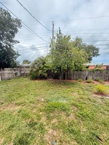 En Venta: $545,000 (3 camas, 2 baños, 1486 Pies cuadrados)