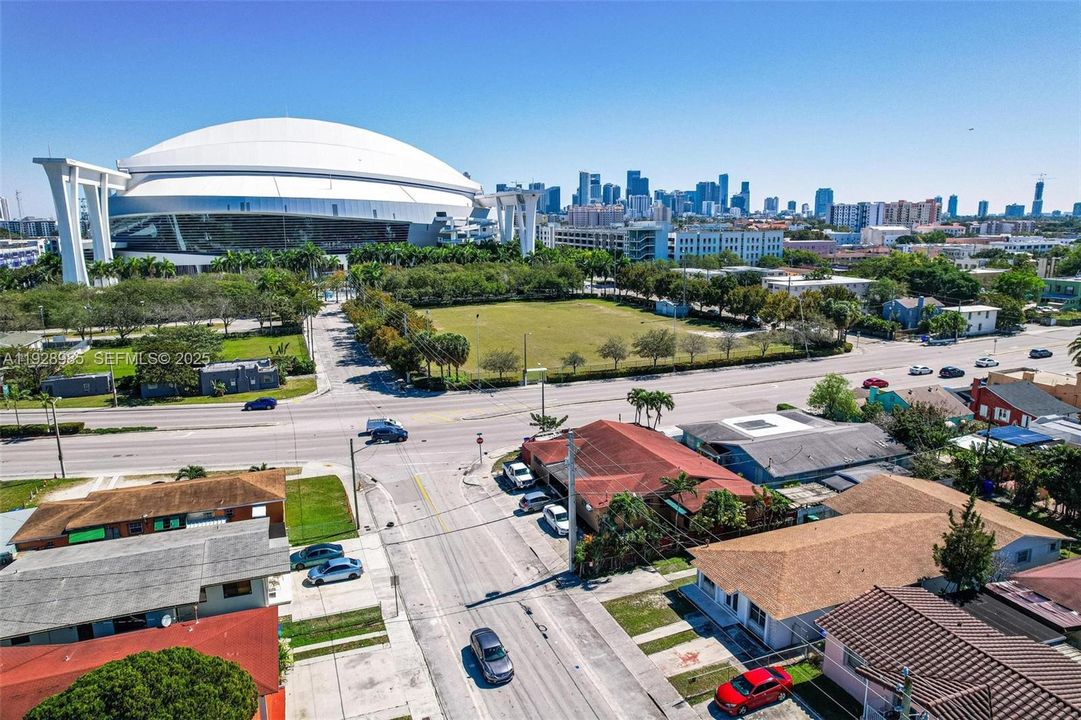 В аренду: $3,500 (3 спален, 2 ванн, 1500 Квадратных фут)