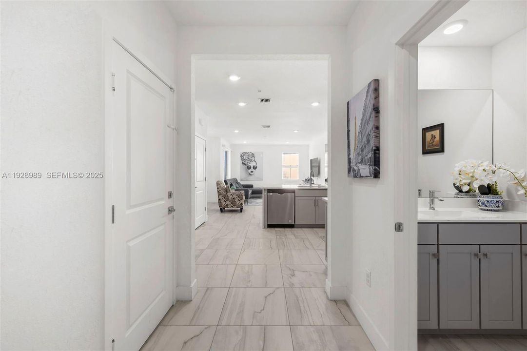 For Sale: $695,000 (3 beds, 2 baths, 2049 Square Feet)