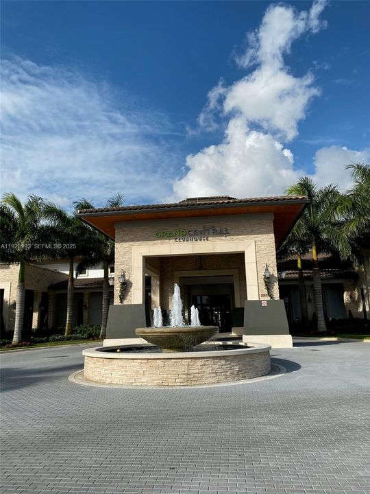 待售: $410,000 (3 贝兹, 2 浴室, 1364 平方英尺)