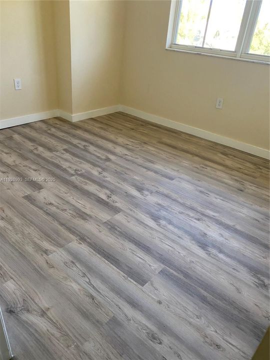 待售: $410,000 (3 贝兹, 2 浴室, 1364 平方英尺)