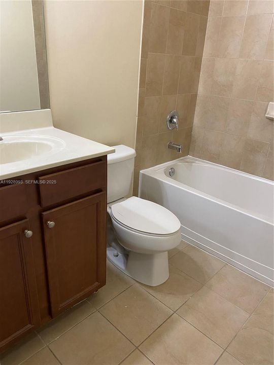 待售: $410,000 (3 贝兹, 2 浴室, 1364 平方英尺)