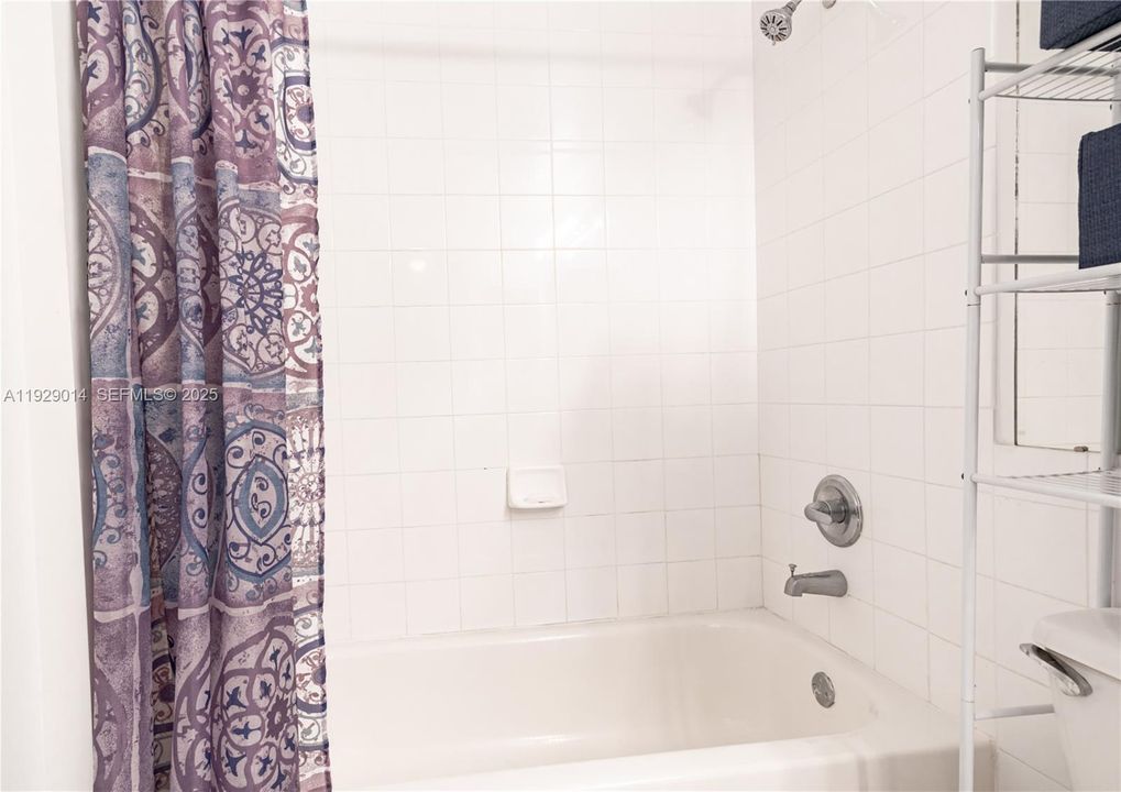 В аренду: $2,550 (2 спален, 2 ванн, 963 Квадратных фут)