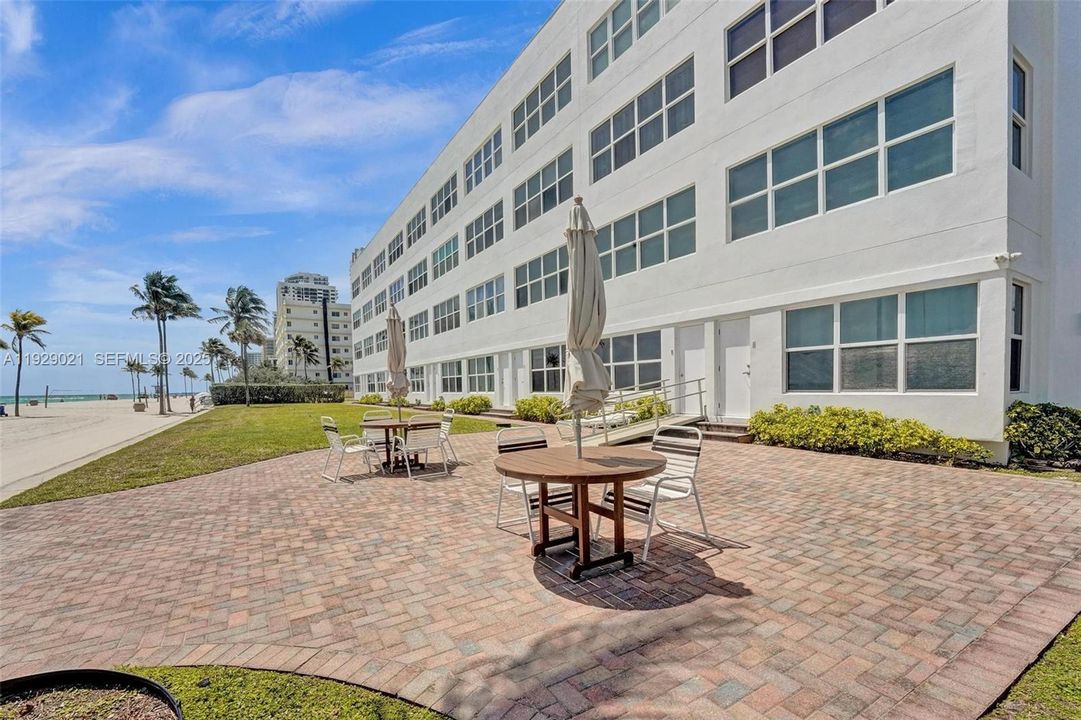 На продажу: $459,000 (1 спален, 1 ванн, 690 Квадратных фут)