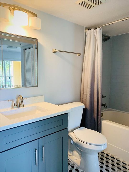 For Rent: $1,850 (1 beds, 1 baths, 760 Square Feet)