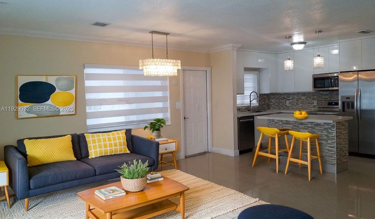 В аренду: $3,300 (3 спален, 2 ванн, 1429 Квадратных фут)