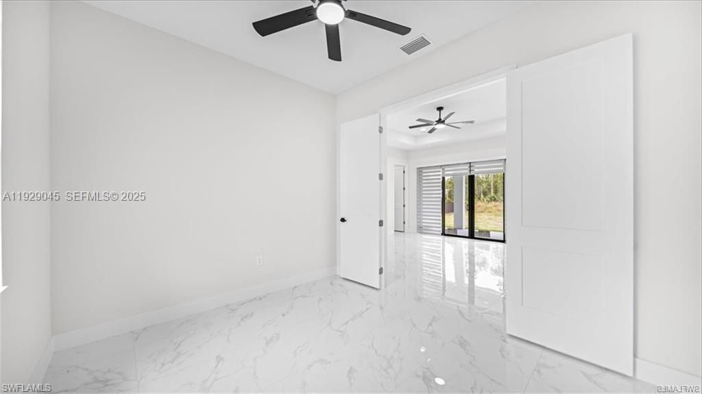 На продажу: $384,900 (4 спален, 2 ванн, 0 Квадратных фут)