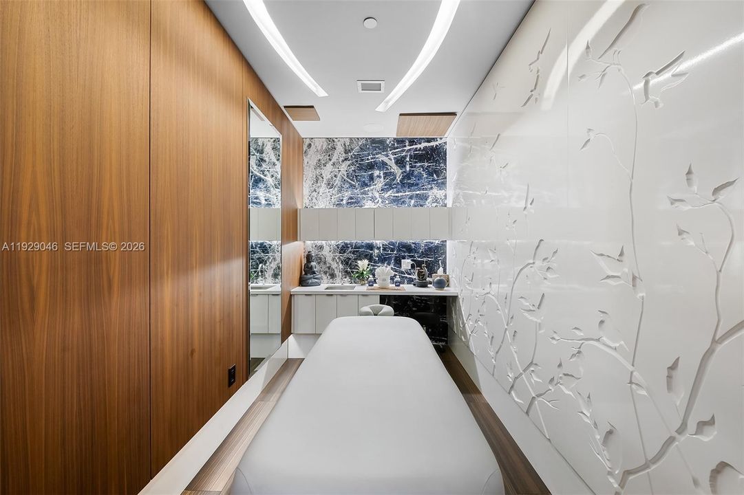 En Venta: $2,495,000 (3 camas, 3 baños, 2626 Pies cuadrados)