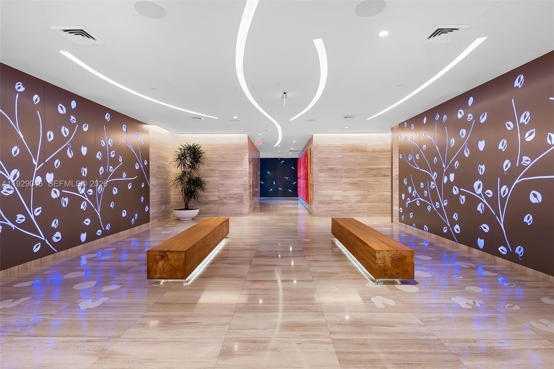 En Venta: $2,495,000 (3 camas, 3 baños, 2626 Pies cuadrados)