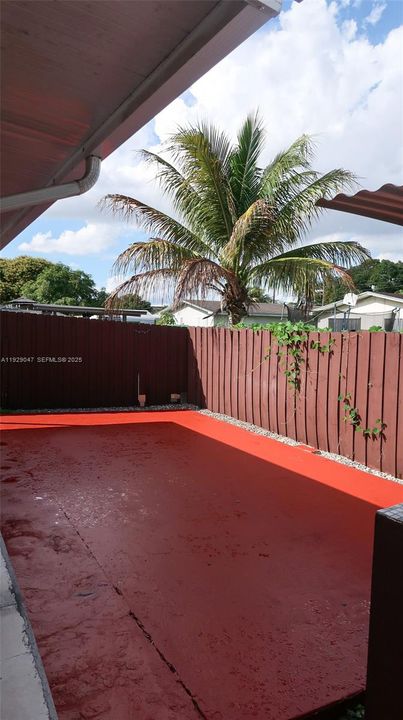 For Sale: $500,000 (3 beds, 2 baths, 1260 Square Feet)