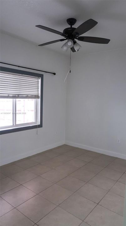 For Sale: $500,000 (3 beds, 2 baths, 1260 Square Feet)