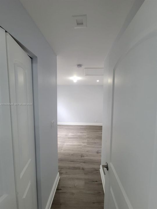 待售: $339,000 (2 贝兹, 1 浴室, 850 平方英尺)