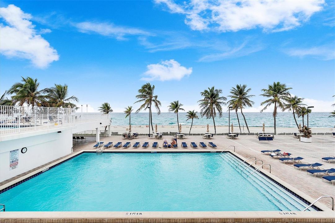 На продажу: $529,000 (2 спален, 2 ванн, 1230 Квадратных фут)