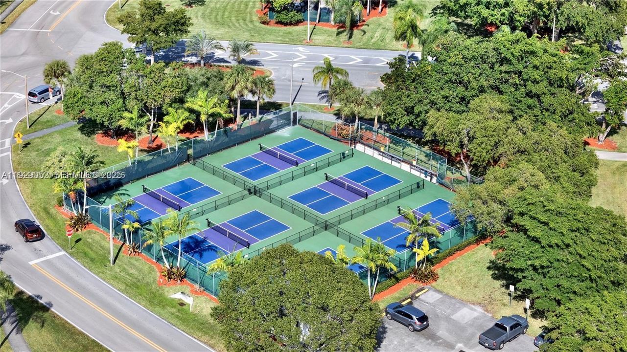 En Renta: $1,650 (1 camas, 1 baños, 811 Pies cuadrados)