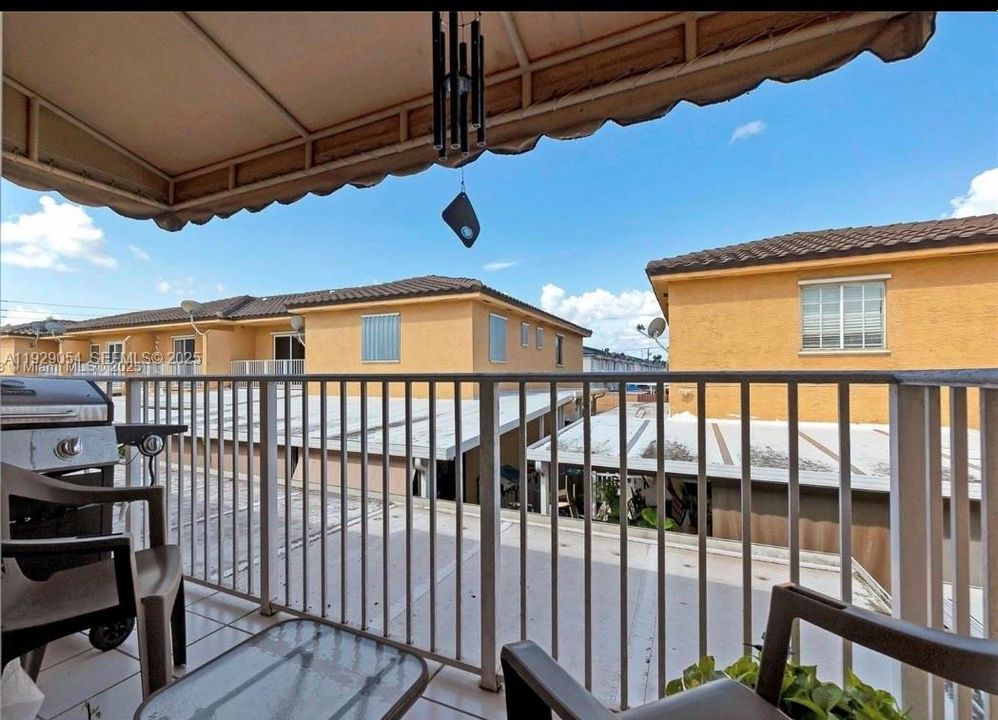 En Renta: $2,650 (2 camas, 2 baños, 990 Pies cuadrados)