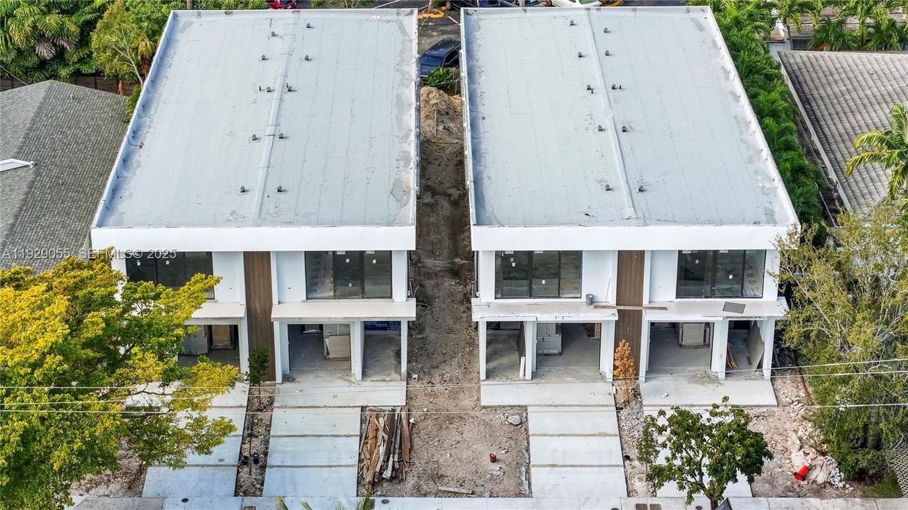 For Sale: $1,950,000 (4 beds, 4 baths, 2509 Square Feet)