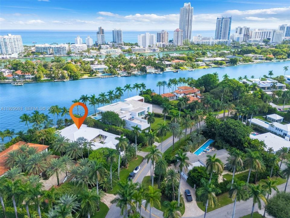 На продажу: $39,000,000 (5 спален, 4 ванн, 5364 Квадратных фут)