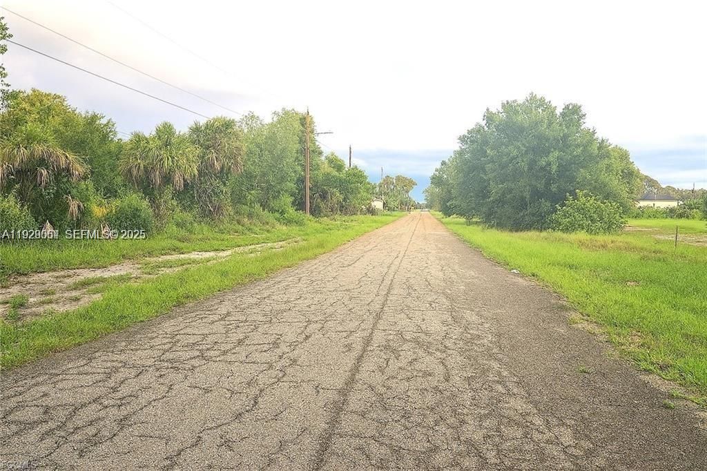 待售: $30,001 (0.31 acres)